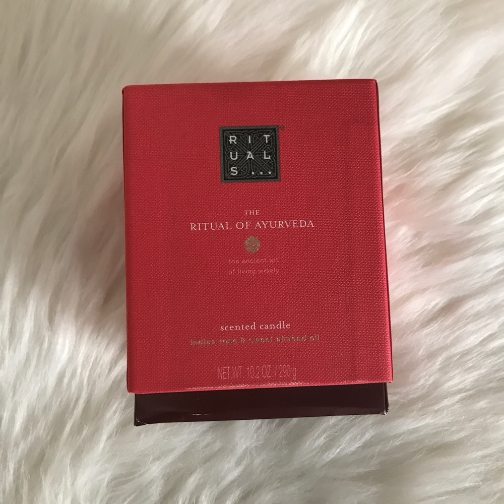 RITUALS The Ritual Of Ayurveda Scented Candle, 10.2-oz - Picture 2 of 7